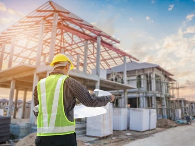 Ile kosztuje budowa domu 140 m2? Poznaj skrywane koszty budowy Ile kosztuje budowa domu 140 m2? Poznaj skrywane koszty budowy